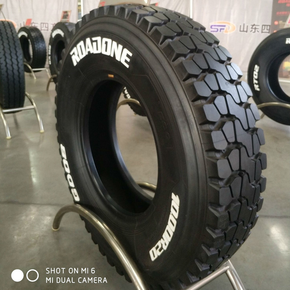 Competitive Price Truck Tire Trailer Tire and Bus Tire Qingdao Tire Made in China 10.00r20, 11.00r20, 12.00r20, 12.00r24